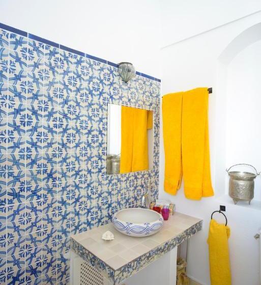 سوییت, Dar R'bat