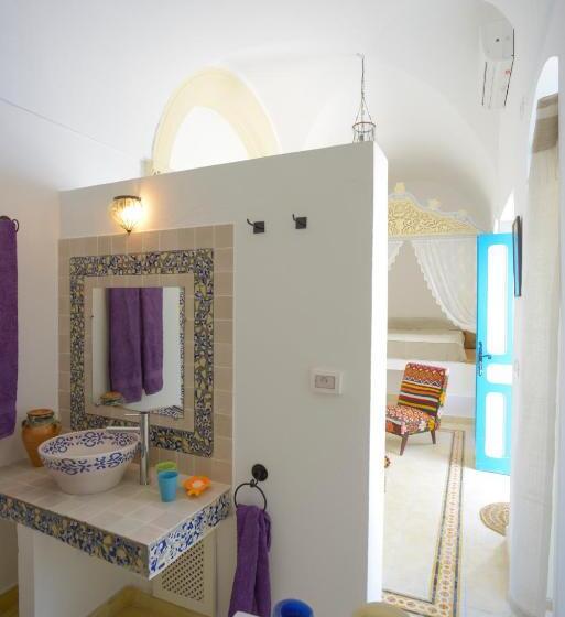 سوییت, Dar R'bat