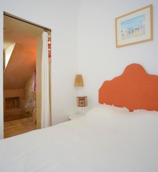 سوییت, Dar R'bat