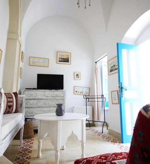 سوییت, Dar R'bat