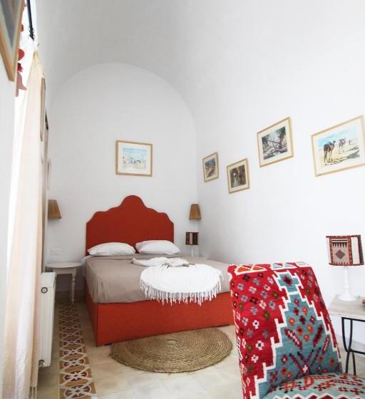 سوییت, Dar R'bat