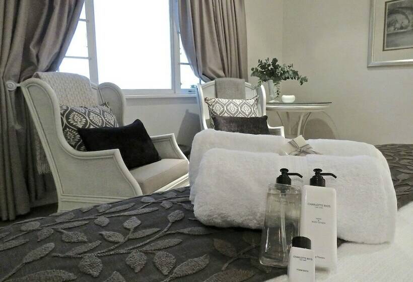 スタンダードルーム, Southey House