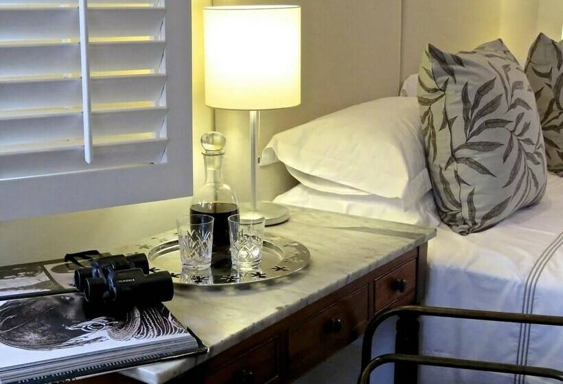 スタンダードルーム, Southey House