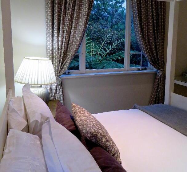 エコノミールーム, Southey House