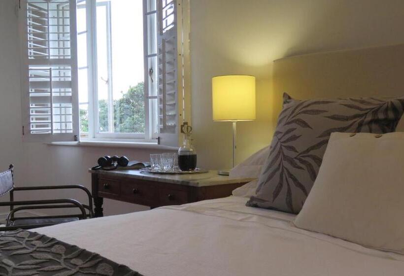 デラックスルーム, Southey House