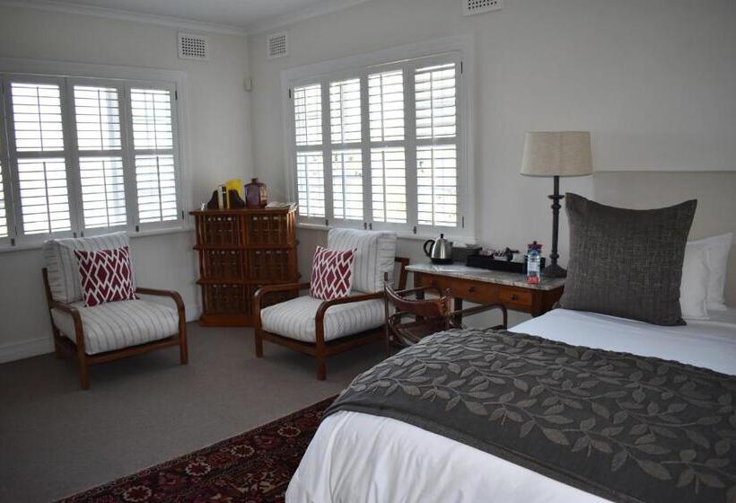 デラックスルーム, Southey House