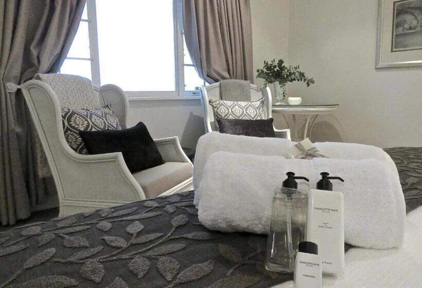 スタンダードルーム, Southey House