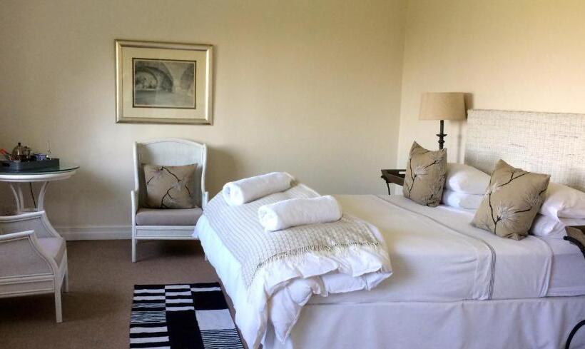 スタンダードルーム, Southey House