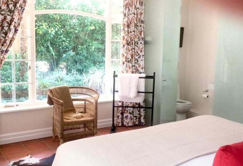 スタンダードルーム, Southey House