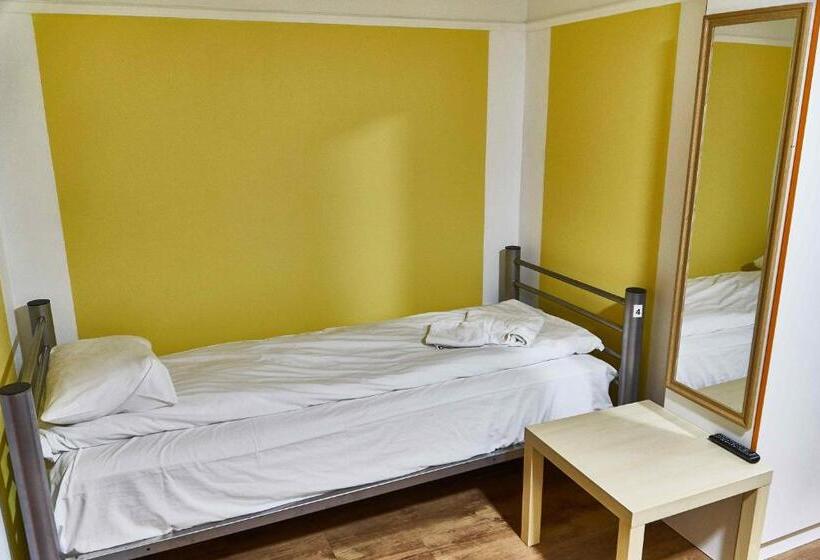 Четырехместный Номер Стандарт, Center Hostel And Guest House