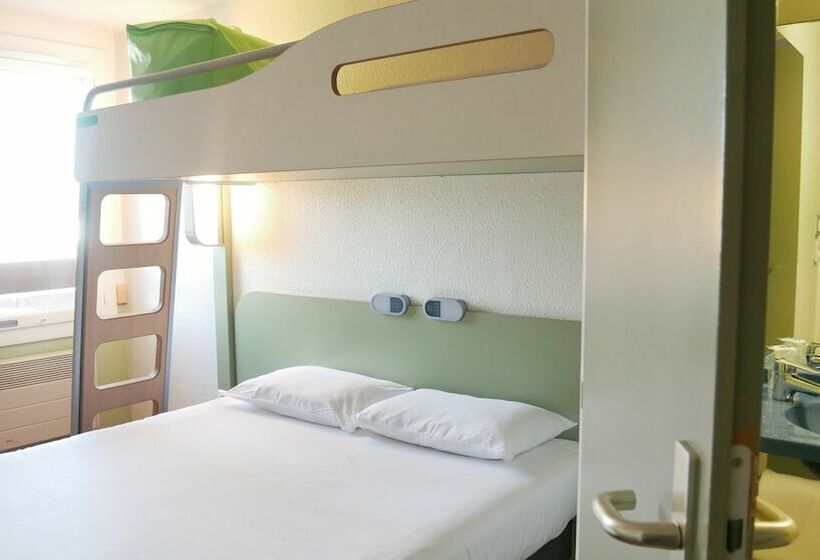 Номер Стандарт Трехместный, Ibis Budget Narbonne Sud A9/a61
