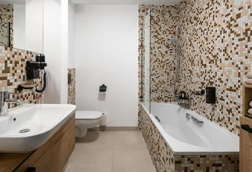 Suite Deluxe, Osvit