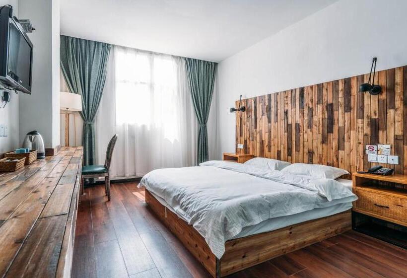 اتاق استاندارد, Sonderia Hostel & Bar   Lazybones Hostel