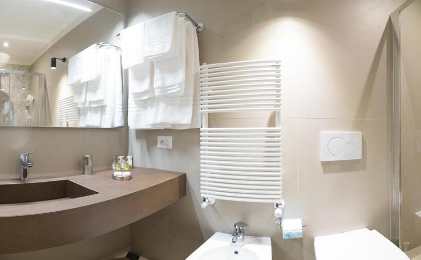 豪华房间, Al Foro Annonario