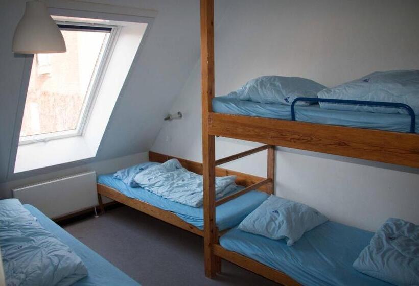 غرفة عادية خماسية, Danhostel Helsingør