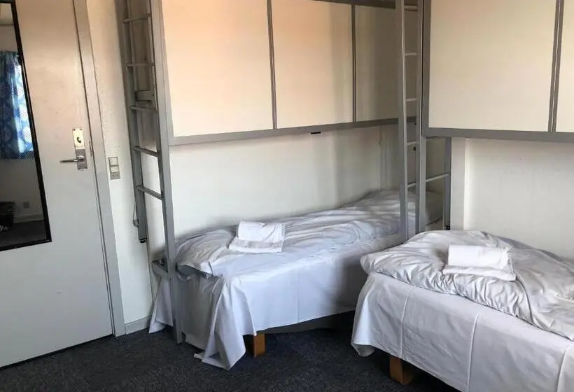 Standard Neljän Hengen Huone, Danhostel Sandvig