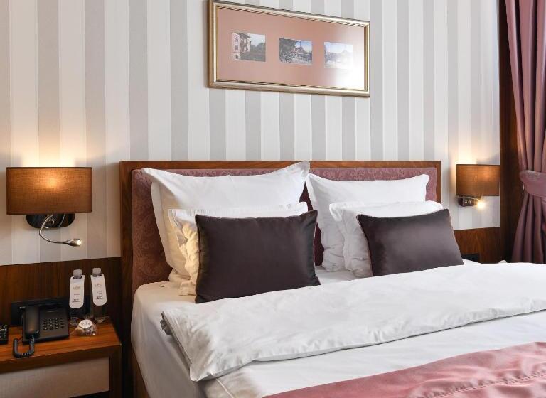 اتاق لوکس, Heritage Hotel Krone