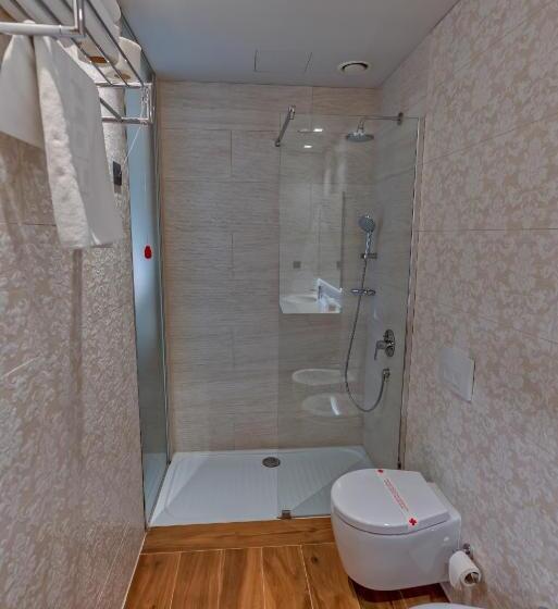 اتاق سوپریور, Heritage Hotel Krone