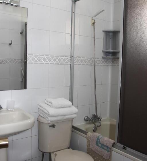 Quarto Quádruplo Estandar, Boutique 3 Poniente