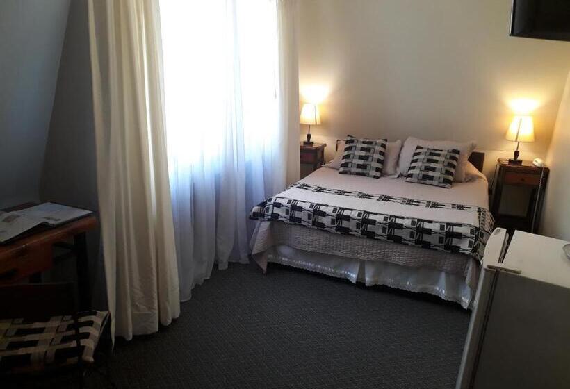 Номер Стандарт, Boutique 3 Poniente