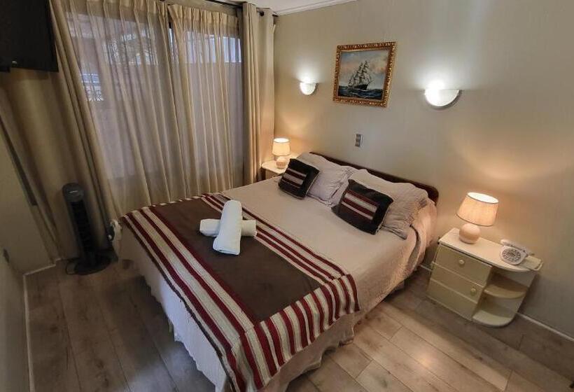 اتاق اکونومی, Boutique 3 Poniente