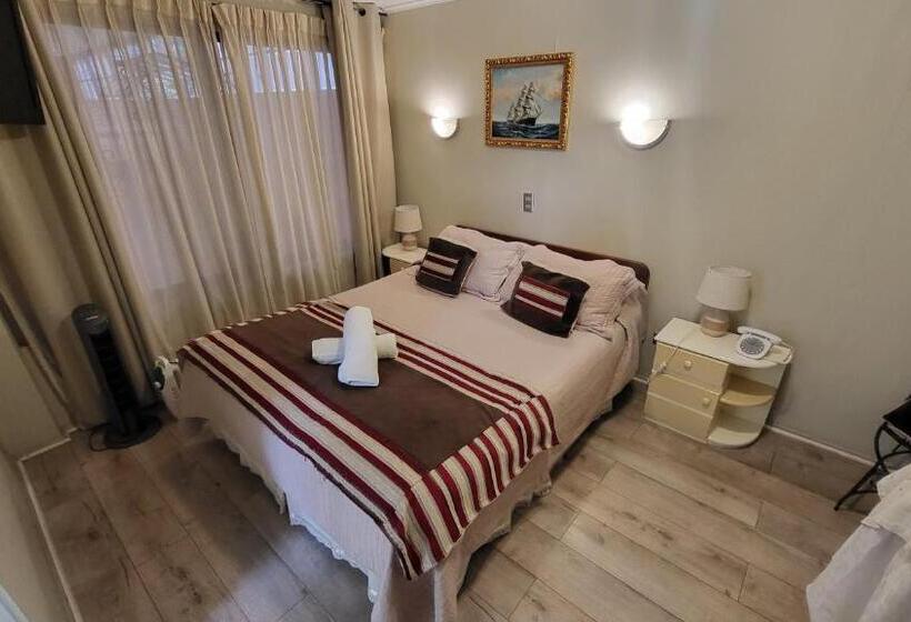 اتاق اکونومی, Boutique 3 Poniente