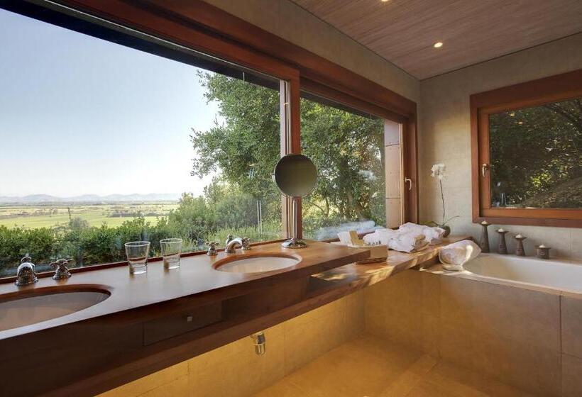 غرفة ديلوكس مزودة بشرفة, Clos Apalta Residence Relais & Chateaux