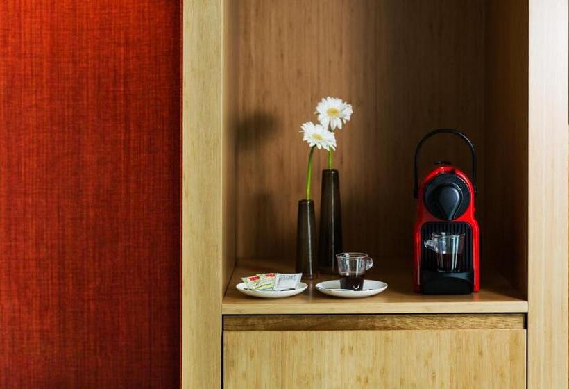 Executive Room, Prima Link