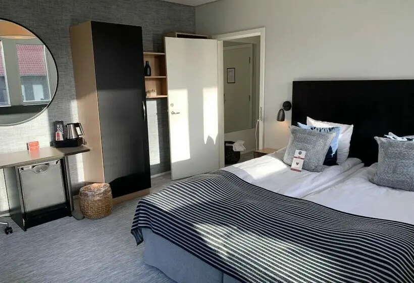 Camera Superiore, Rungstedgaard