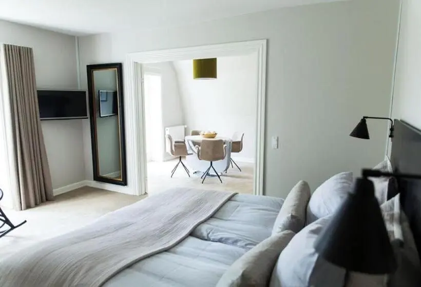 Suite, Rungstedgaard