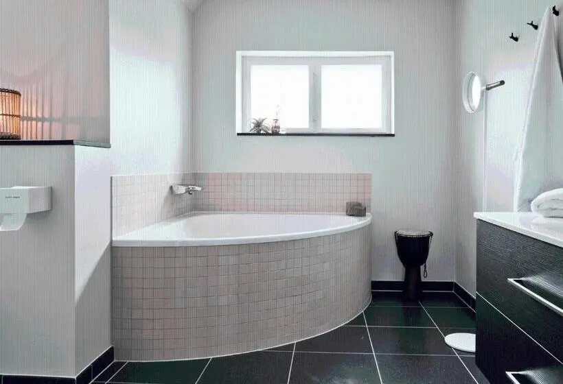 Suite, Rungstedgaard