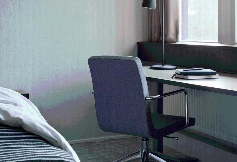 수피리어 룸, Rungstedgaard