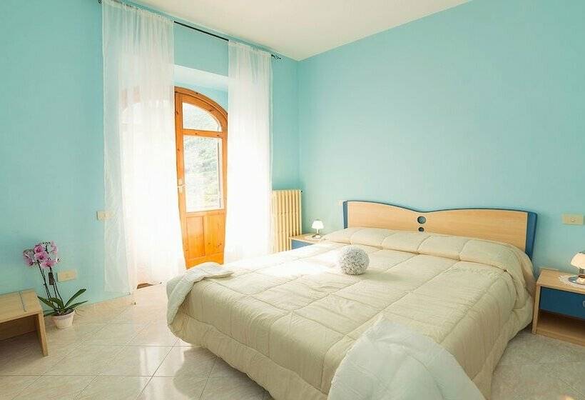 غرفة قياسية, Tra I Monti