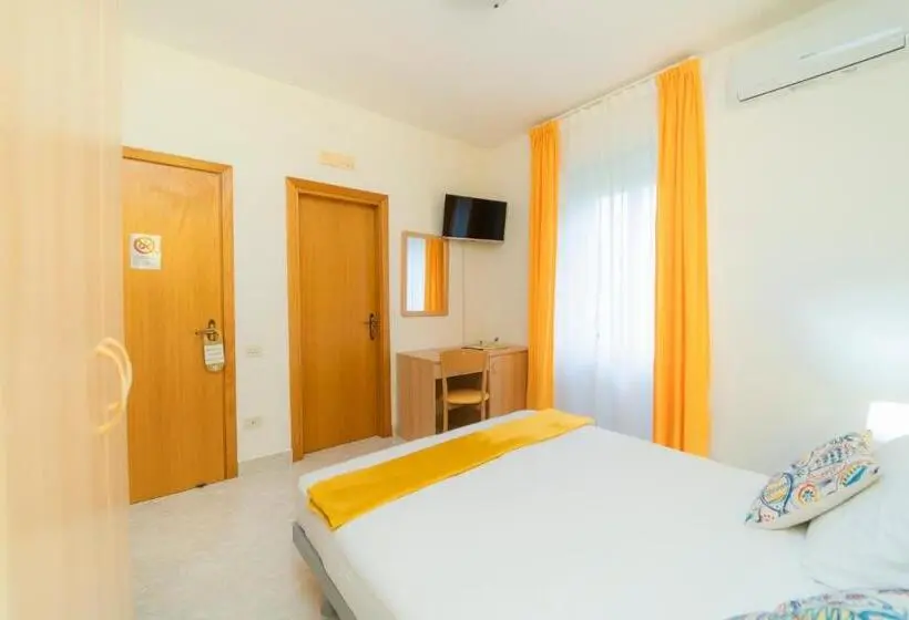 Standard-huone, Tra I Monti