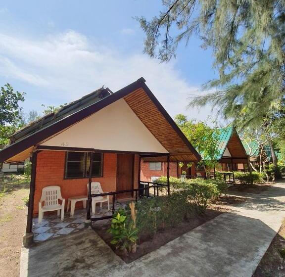 스탠다드 방갈로, Kradan Beach Resort