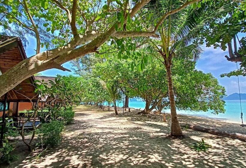 بنجلو قياسى مطل على البحر, Kradan Beach Resort