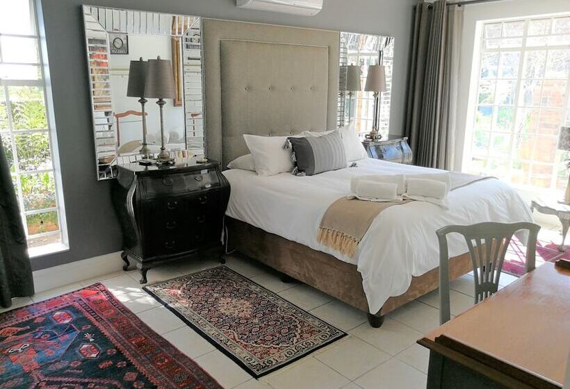 סוויטה אקזקיוטיב, At 98 On Lynburn Guest House