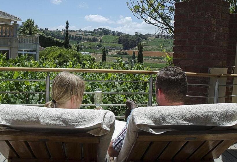 标准间, Clos Malverne Wine Estate