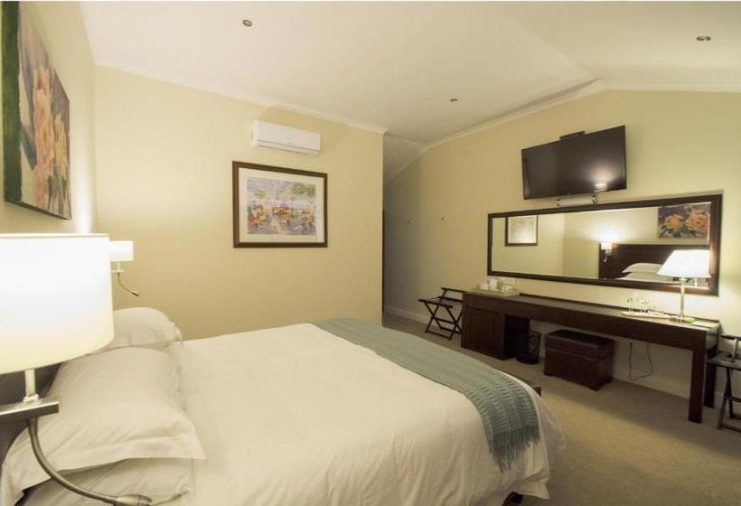 标准间, Clos Malverne Wine Estate