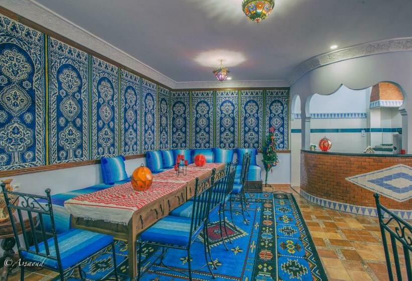 주니어 스위트, Puerta Azul