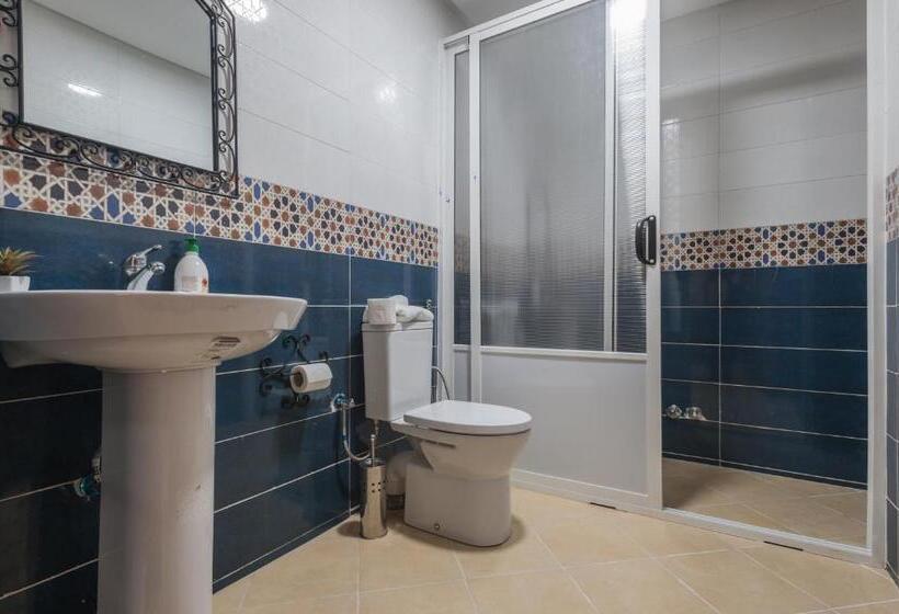 סוויטה אקזקיוטיב, Puerta Azul