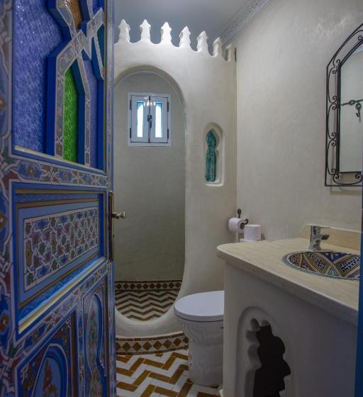 디럭스 룸, Puerta Azul