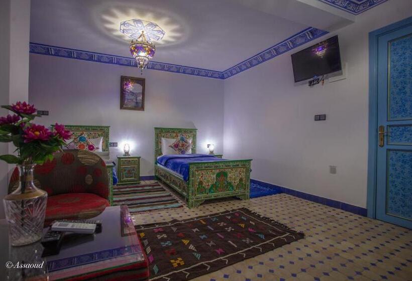 디럭스 룸, Puerta Azul