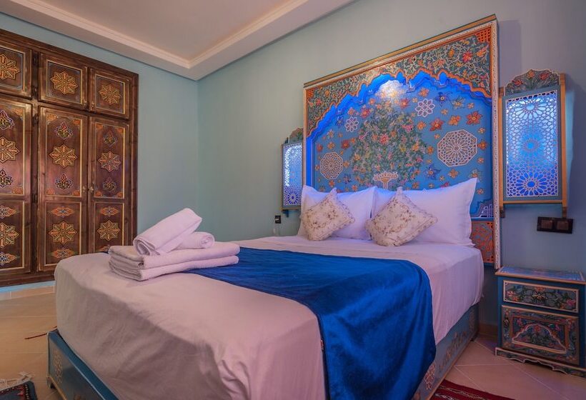 이그제큐티브 스위트, Puerta Azul