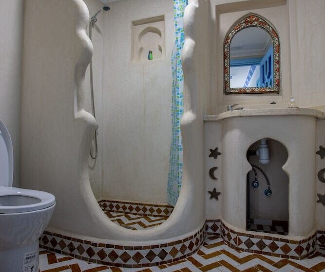 디럭스 룸, Puerta Azul