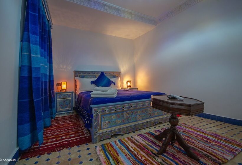 디럭스 룸, Puerta Azul