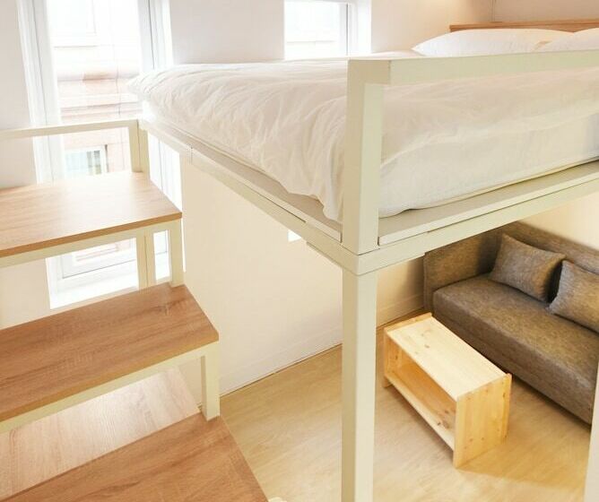 اتاق استاندارد, Owlstay Flip Flop Hostel Garden