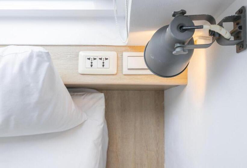 اتاق اکونومی با حمام مشترک, Owlstay Flip Flop Hostel Garden