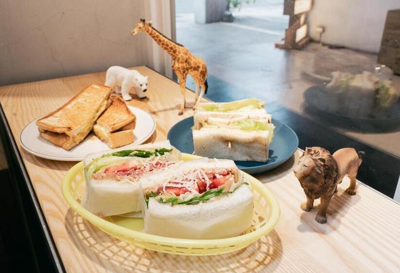 اتاق استاندارد با سرویس بهداشتی مشترک, Owlstay Flip Flop Hostel Garden