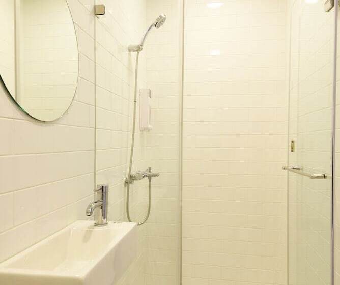 اتاق استاندارد, Owlstay Flip Flop Hostel Garden